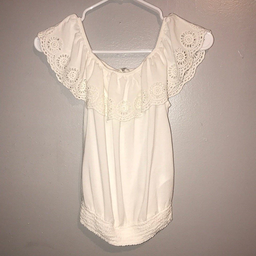 H&M White off the shoulder blouse for girls